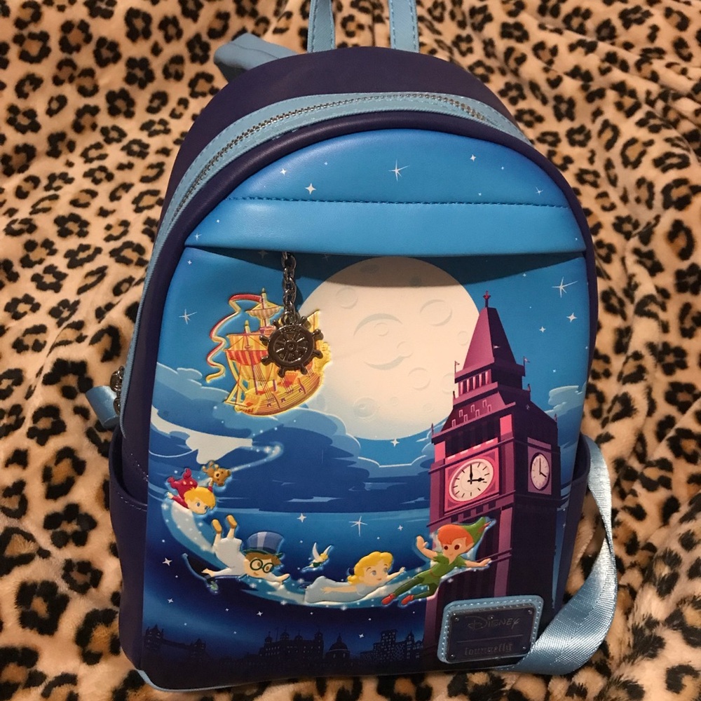 Loungefly NWOT Disney’s Peter Pan Mini Backpack - HOST PICK! 🏆 - Picture 6 of 15